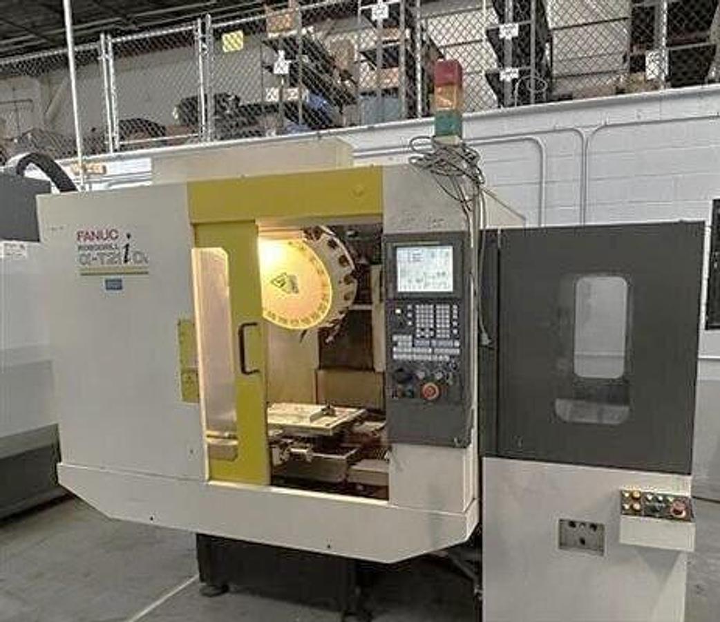 Used 2005 Fanuc Robodrill Alpha T-21iDL w/ Pallet Changer, 10,000 RPM, 21 Station ATC, Fanuc 16iMB, 2834 Run Hours