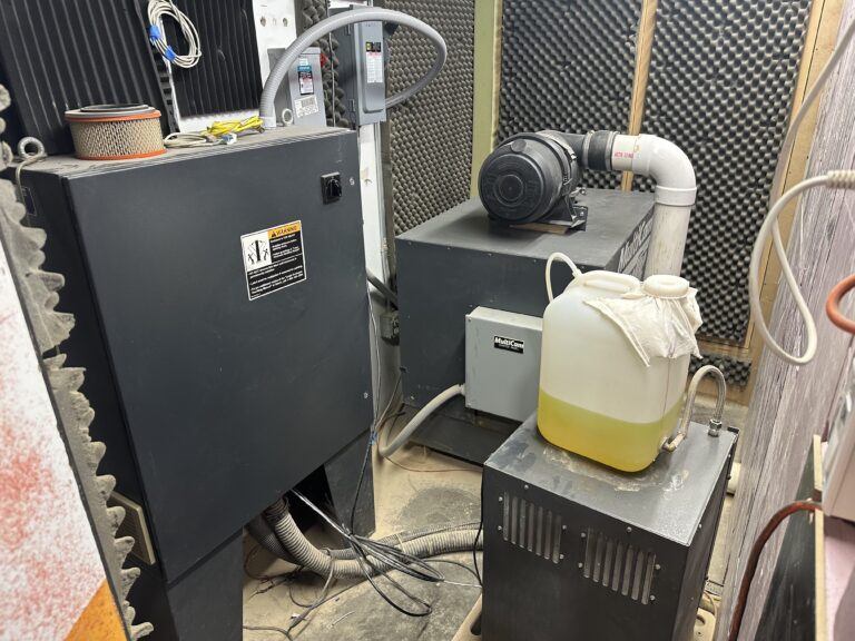 Used 2004 Multicam Series 3000 Router 60"x120" Travels