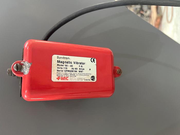 Used 1996 Trinco Model 48/BP Dry Blast Cabinet