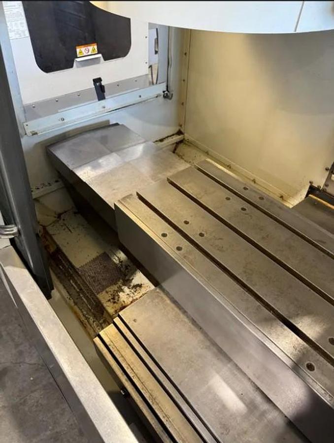 Used 2012 Haas VF2 with 4th Axis Drive/Wiring, Visual Quick Code, Rigid Tapping, USB Port, Low Hours, 20 Pos. Tool Carousel