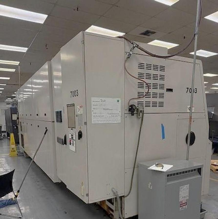Used 2006 Doosan Puma 700LM with C Axis & Milling, 32" 4 Jaw Man. Chk, 6.5" Bar Cap., 126" Turn Length, SMW Steady Rest, Tailstock, Conveyor