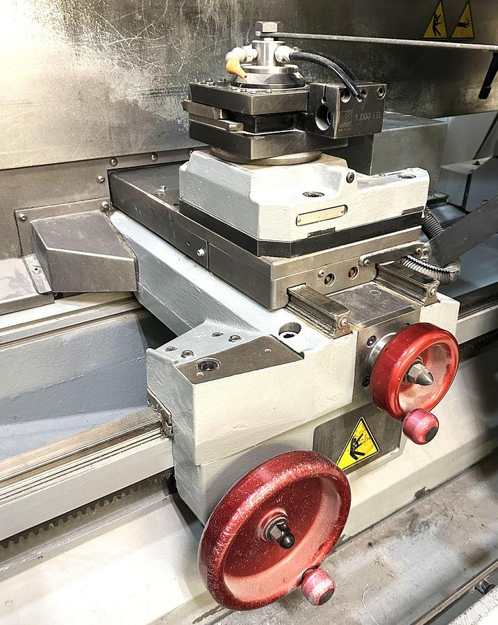 Used 2007 Haas TL-2 with Tailstock, Tool Post and 8" 3 Jaw Chuck