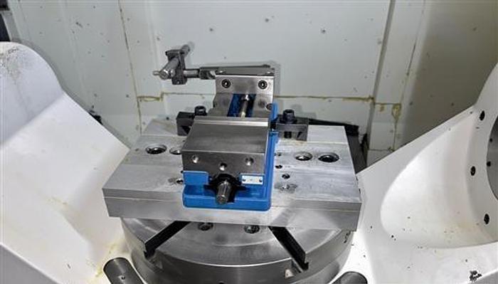 Used 2018 Okuma Genos M460V-5X