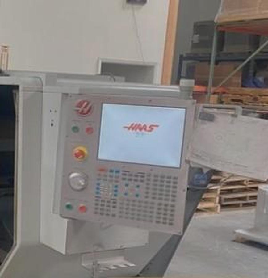 Used 2012 Haas ST-20 with Tailstock, Chip Conveyor, Parts Catcher, 8" Hydr. Chuck