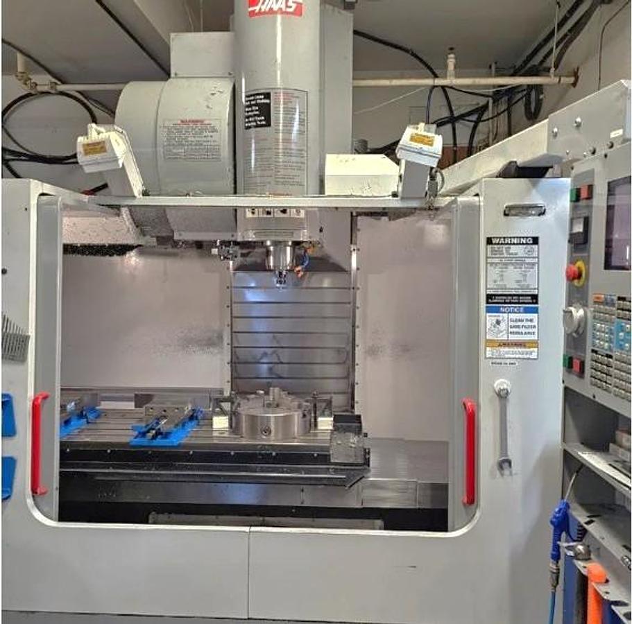 Used 2004 Haas VF4SS with Haas HRT-A6 4th Axis Rotary Table, Coolant Thru Spindle, PCool, Auger and more 