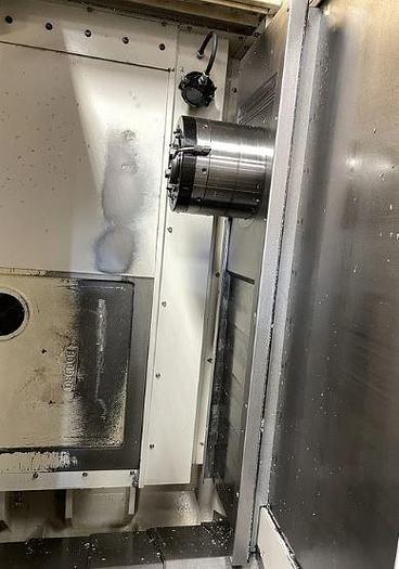 Used 2005 Doosan DHP 4000 Fanuc 18i-MB