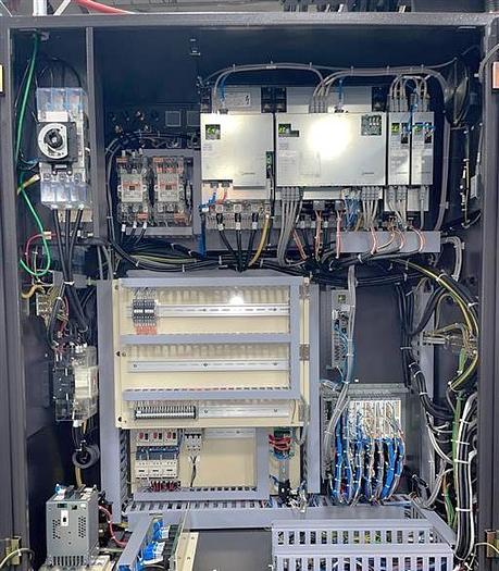 Used 2018 Okuma Genos M460V-5X