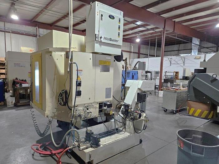 Used 2017 Fanuc Robodrill Alpha-D21LiB5 with 4th Axis Rotary Table
