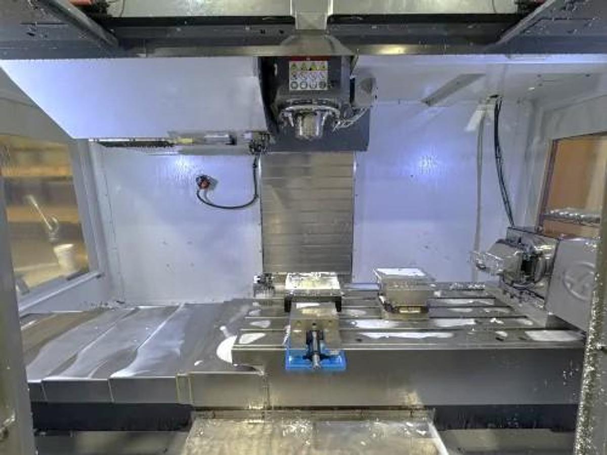 Used 2016 Haas VF4SS, 4th Axis Drive, Haas HRT210 Table, Cool. Thru Spdl., Haas Probing, 30 Pos. ATC