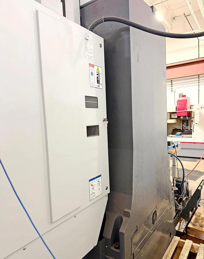 Used 2018 Haas VM-6, WIPS Renishaw Tool & Part Probe, Prewired for 4th axis, Coolant thru the Spindle, PCool, Hi-Spd Machining