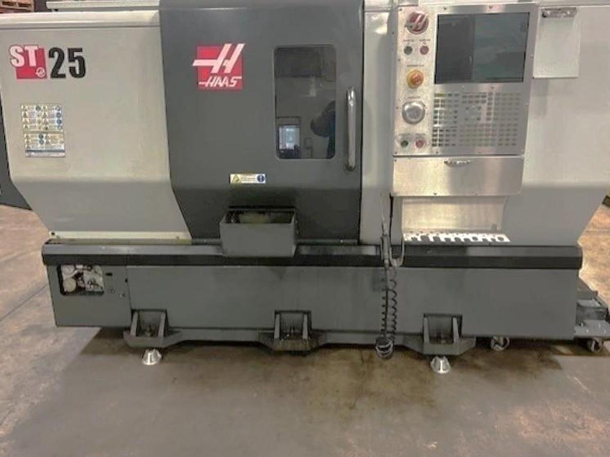 Used 2014 Haas ST-25 with Tailstock, Tool Presetter, Chip Conveyor, 10" Hydraulic Chuck, Parts Catcher, 3" Bar Capacity