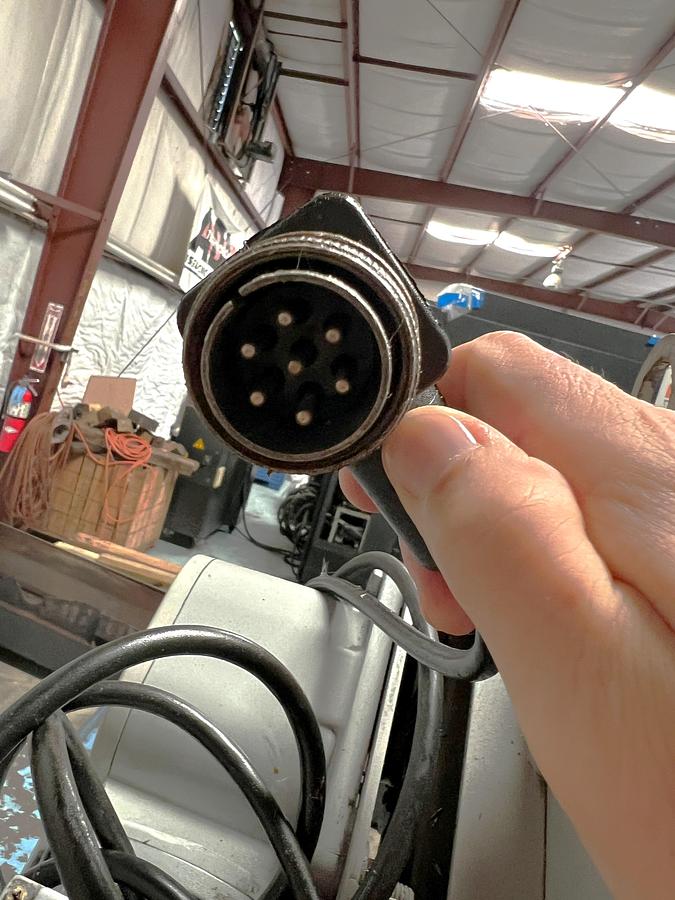 Used 2008 Hennig Chip Conveyor for Haas EC-400