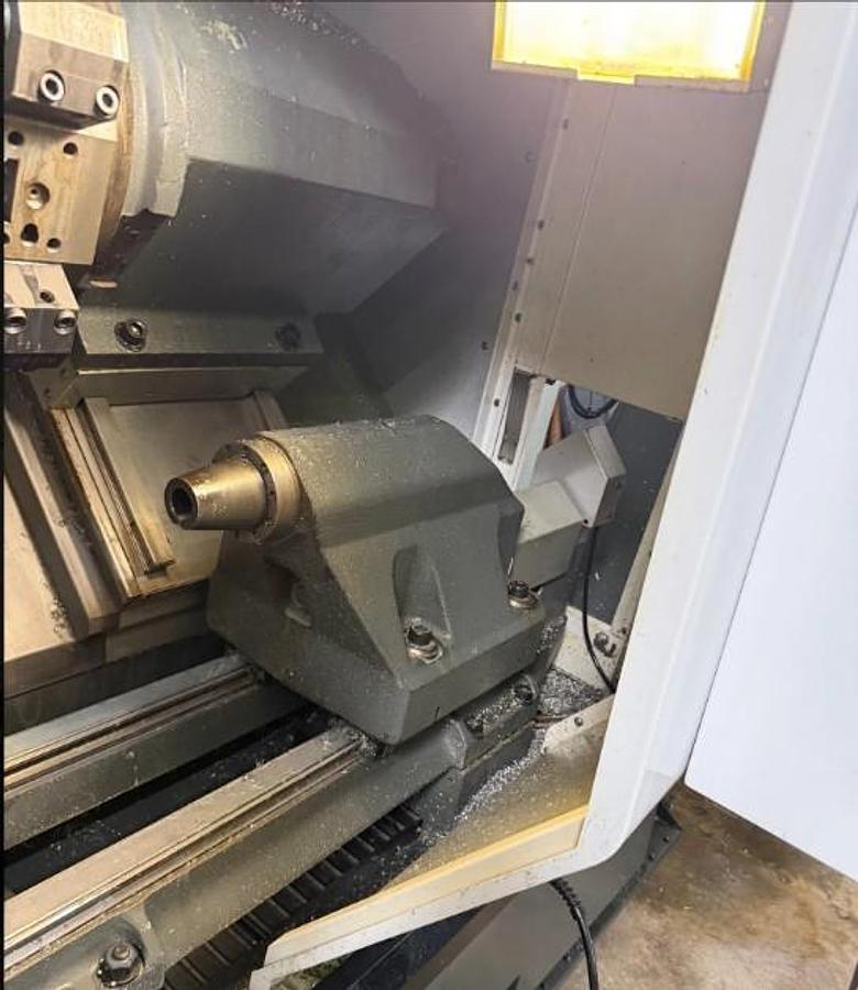 Used 2010 Haas ST-20 with Tailstock, Chip Conveyor, Tool Presetter, Parts Catcher, 8.3" Hydraulic Chuck, NO tool holders included