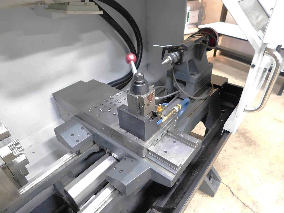 Used 2017 Haas TL-1 with 3" Big Bore Spindle, A2-6" Spindle Nose, Tailstock, Tool Post, Coolant, Remote Jog Handle