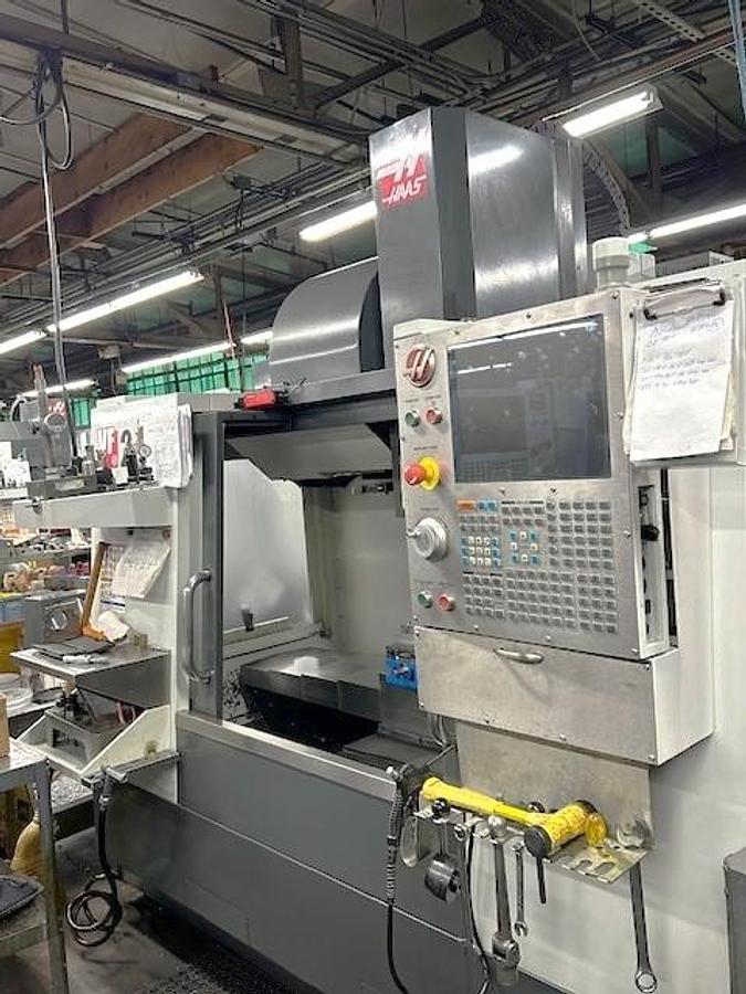 Used 2013 Haas VF-2SS with Programmable Coolant, Auger, 24 Station Side Mount ATC