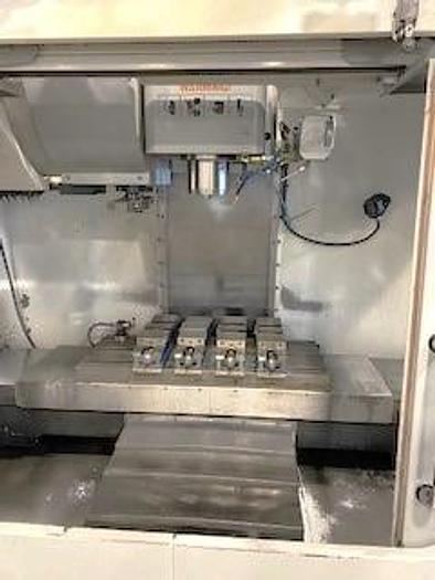 Used 2006 Haas VF2B with 24 Station Sided Mounted ATC & Probing