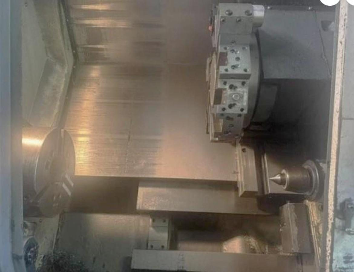 Used 2001 Daewoo Puma 250B with 12" Hyd. Chuck, Chip Conveyor, Tool Presetter, Tailstock, ONLY 7848 Cutting Hours