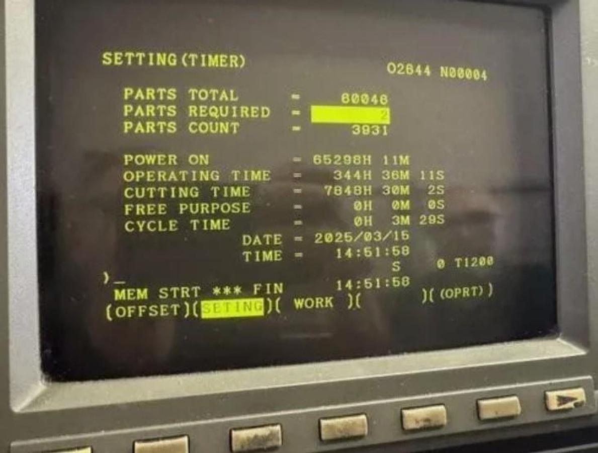 Used 2001 Daewoo Puma 250B with 12" Hyd. Chuck, Chip Conveyor, Tool Presetter, Tailstock, ONLY 7848 Cutting Hours