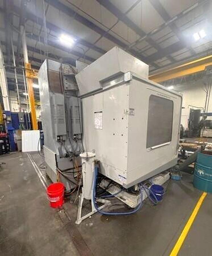 Used 2004 Haas VF8/50 with 50 Taper Spindle, 10,000 RPM Geared Head, Coolant Thru Spindle, Probe Ready, PCool, Auger, Side Mounted ATC
