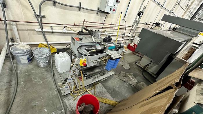 Used 2017 Flow Mach 2 3120B