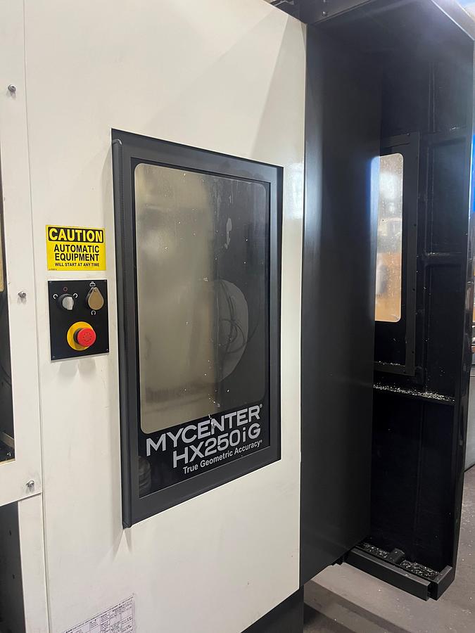 Used 2017 Kitamura HX-250iG w/ 4th Axis Rotary Table, HSK40 Taper, Probing, Coolant Thru Spindle