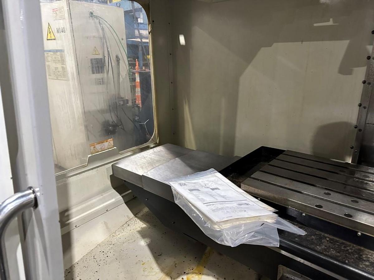 Used 2008 Haas VF-3B with Haas Probing, Chip Auger, 24 Station Side Mounted ATC, Remote Jog Handle, Programmable Coolant Nozzle