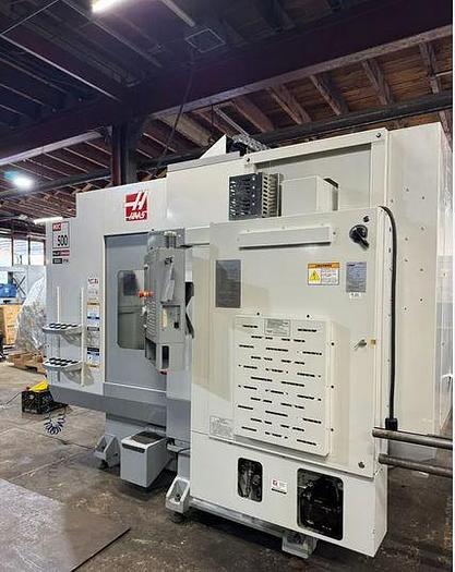 Used 2005 Haas MDC-500 Mill Drill Center with 2 Pallet Changer, Chip Auger, Programmable Coolant