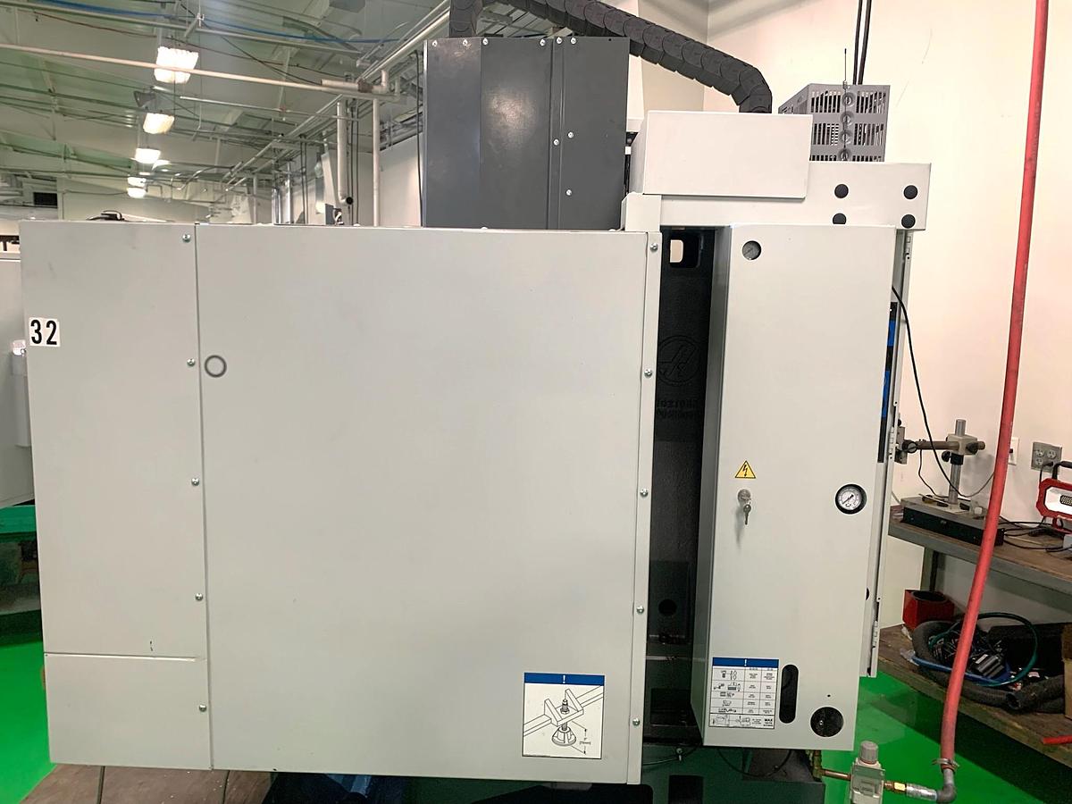 Used 2019 Haas Mini Mill 2 with Probing Package, Programmable Coolant, Auto Air Gun, Coolant System, LOW HOURS
