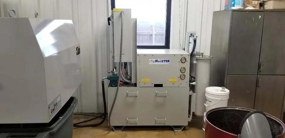 Used 2010 Mori Seiki NT1000 SZ with C Axis Spindle Rotation, Live Milling, Y Axis, B Axis Pendulum Head, Lower Turret, Barfeed, MORE !!