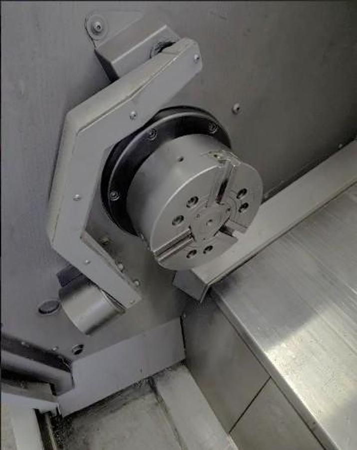 Used 2007 Haas SL-20T with Tailstock, Tool Presetter, High Pressure Pump, Chip Conveyor, New Spindle !!