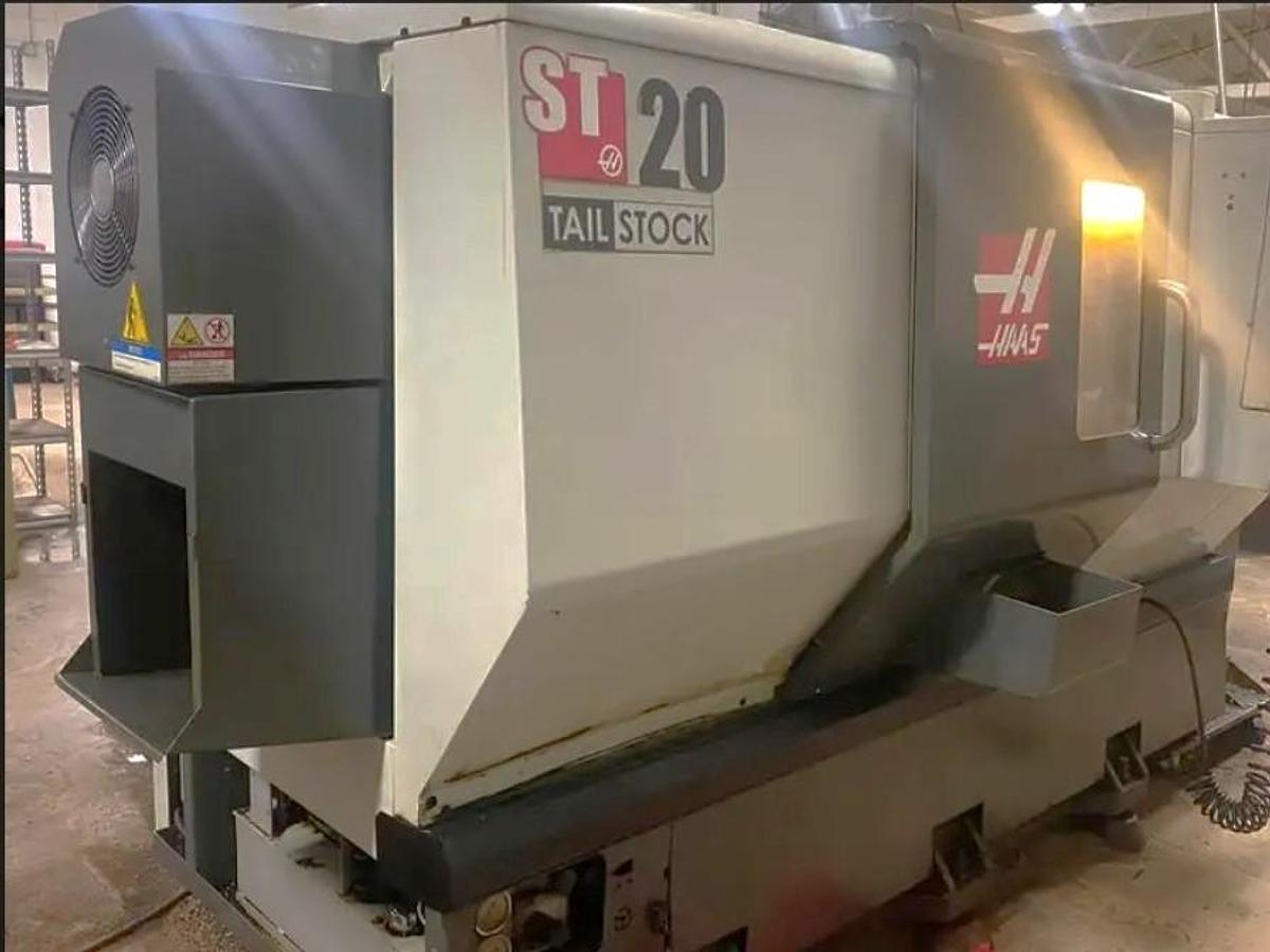 Used 2010 Haas ST-20 with 8.3" Chuck, Chip Conveyor, Tailstock, 2" Bar Capacity