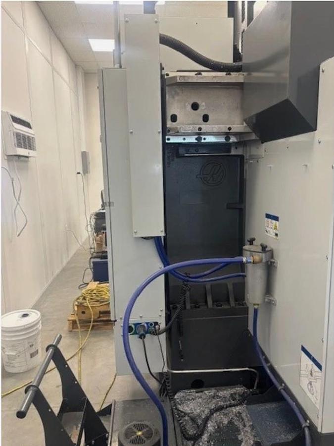 Used 2020 Haas VF-2SS with Probing, Chip Auger, Auto Air Gun, Mist Condenser, ONLY 569 Feed Cut Hours