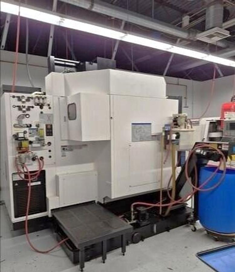 Used 2018 Mazak Nexus VCN 530C with 4th Axis Rotary Table, Renishaw Tool Probe, Chip Conveyor, 15,000 RPM, BT40, Tooling, 30 ATC