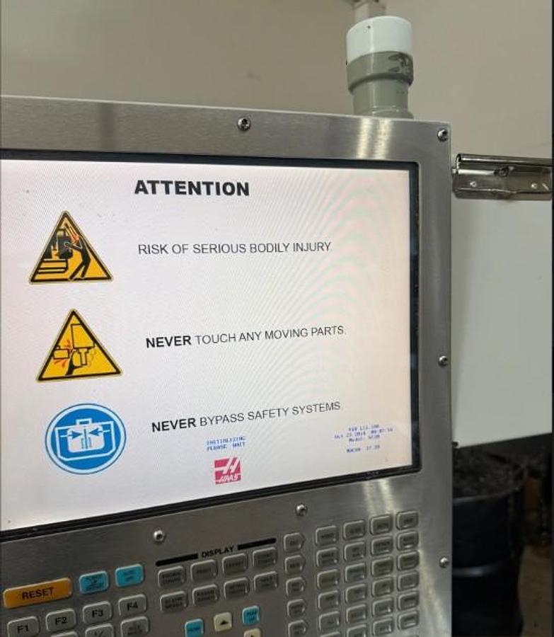 Used 2010 Haas ST-20 with Tailstock, Chip Conveyor, Tool Presetter, Parts Catcher, 8.3" Hydraulic Chuck, NO tool holders included