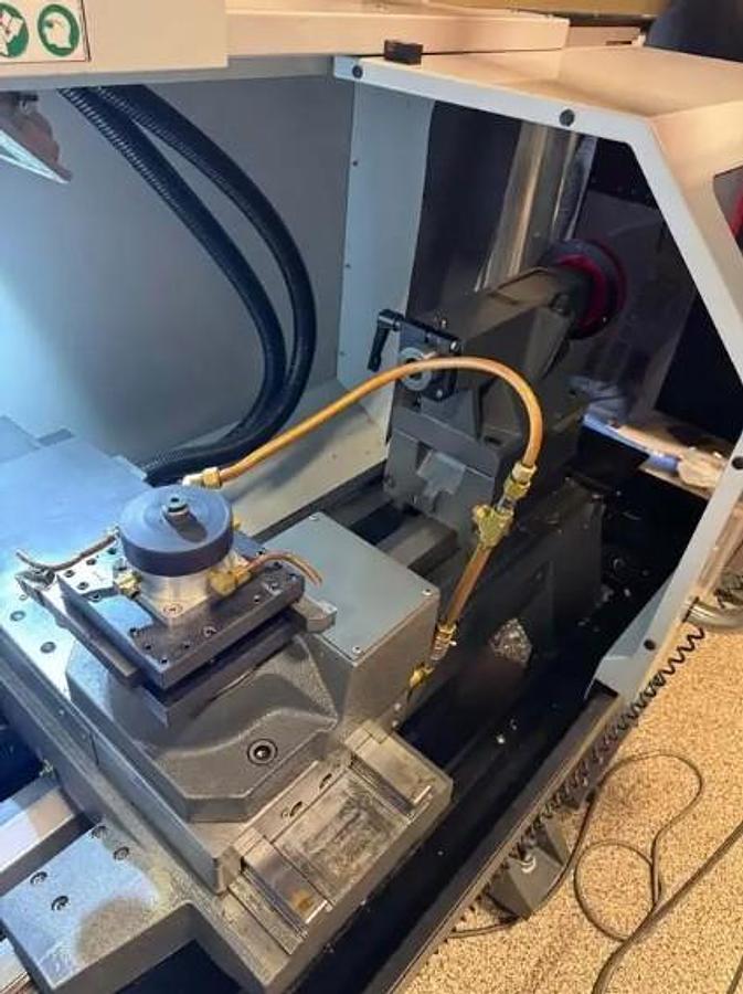 Used 2018 Haas TL-1 with 8" Chuck, 4,000 RPM, 4 Station Indexable Turret, Tailstock, Coolant System, Remote Jog Handle