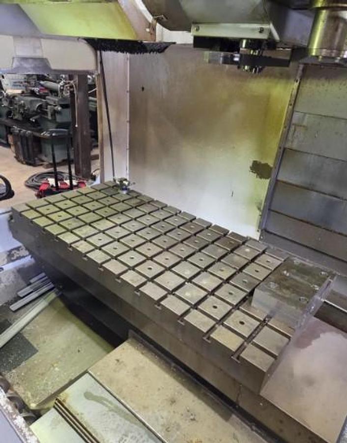 Used 2005 Haas VF-3YT/40 Coolant Thru the Spindle, Remote Jog Handle, 24 atc Side Mount Tool Changer, 4th Axis Pre-Wired 2-Speed Gear Box