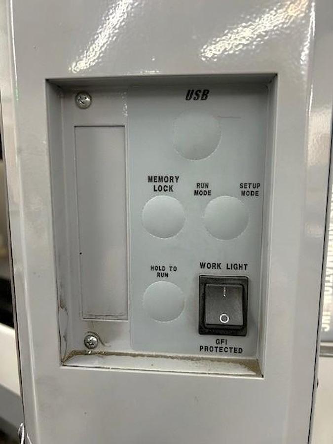 Used 2005 Haas VF4SS w/ 4th Axis Drive, Haas HRT-210 Rotary Table, Prog. Coolant, BT40 - VIDEO AVAILABLE