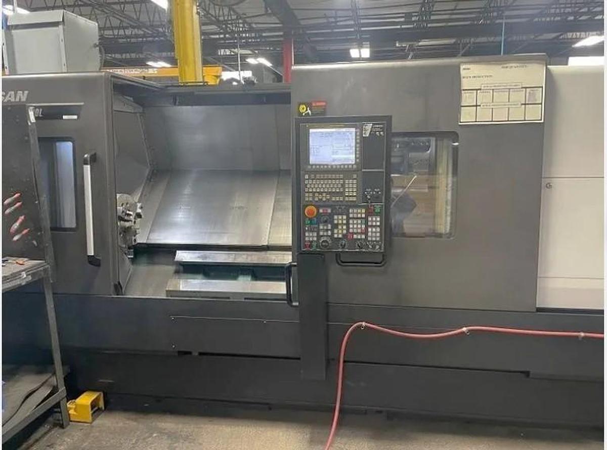 Used 2017 Doosan Puma 4100LB with 15" hyd chk, 4.62" bar cap., 80" cc, SMW S/R, Tailstock, Chip Conveyor, Toolsetter