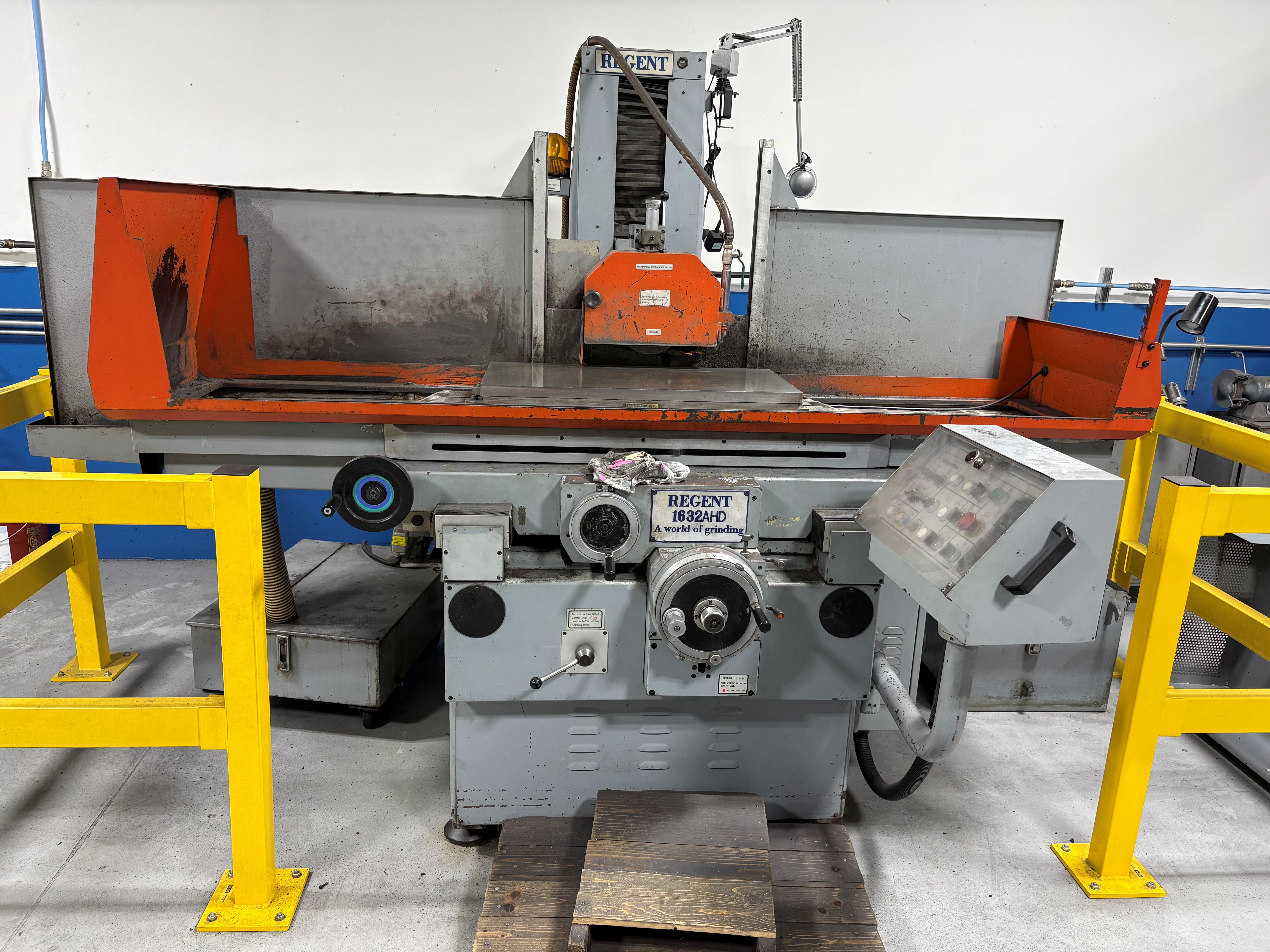 Used 1987 Regent 1632AHD Automatic Hydralic Surface Grinder with 16"x32" Capacity, Magnetic Chuck