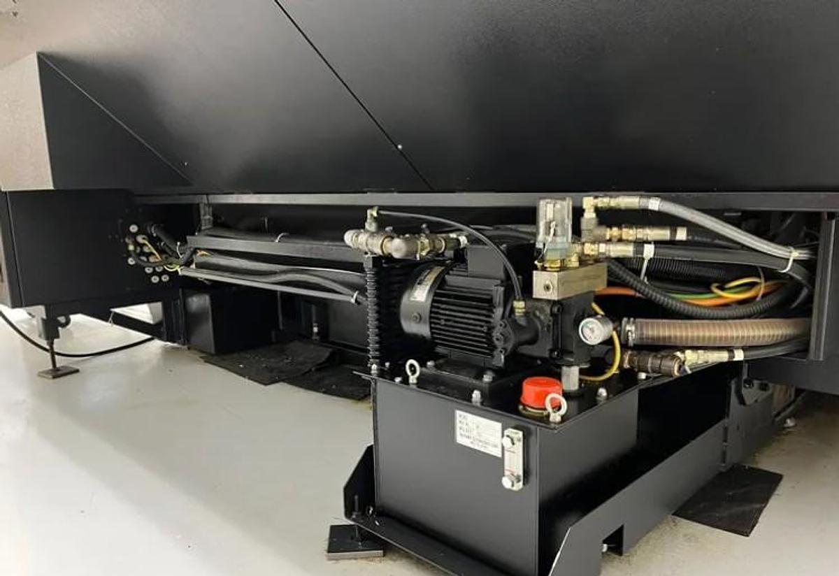 Used 2006 Mazak Integrex 100-IVS