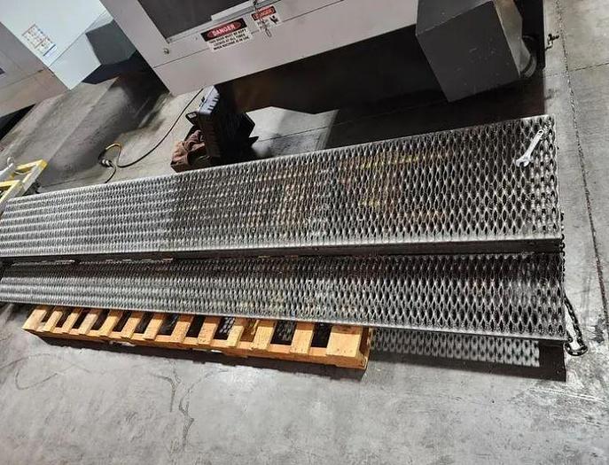 Used 2016 Haas VF-10/40 w/ 4th Axis