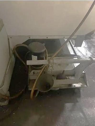 Used 2007 Haas VF-5/50 XT with 4th Axis Drive, CAT 50 Taper, 30 Station Side Mounted Tool Changer