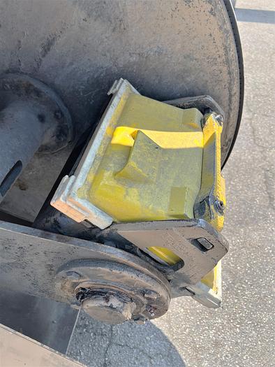 Used 1986 Harperizer Model 2HA12 Vibratory Surface Finishing Machine