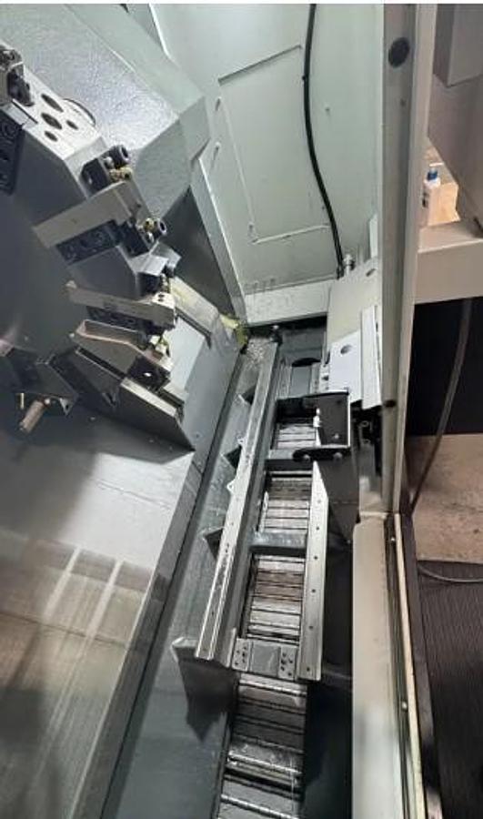 Used 2022 Haas ST-25 Chucker w/ Haas Barfeed with Liners, Tool Presetter, Chip Conveyor, 10" Hydraulic Chuck, Parts Catcher