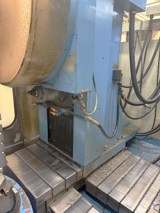 Used 1996 Saeilo Mach 3A HMC with 2 Pallet Changer, 1 Degree Index, 10,000 RPM, 20 Station ATC, CAT40, Chip Conveyor, R/T