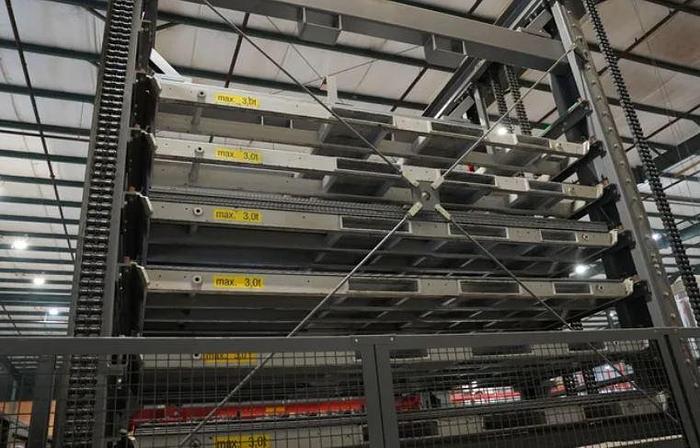 Used 2019 Bystronic Bystar 3015 10,000 Watt Fiber Laser with Upgraded V2 Cutting Head, Dual Pallets, Chiller, Dust Collector