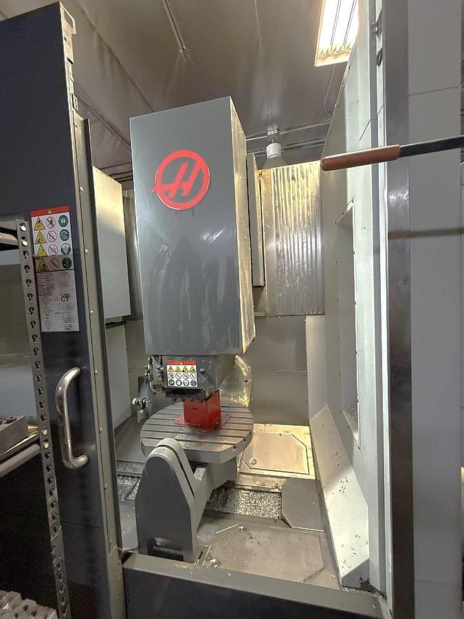 Used 2016 Haas UMC-750SS with Coolant Thru Spindle, 15,000 RPM, Haas Probing, 30 ATC, HSM, Extended Memory, 1 Owner Machine