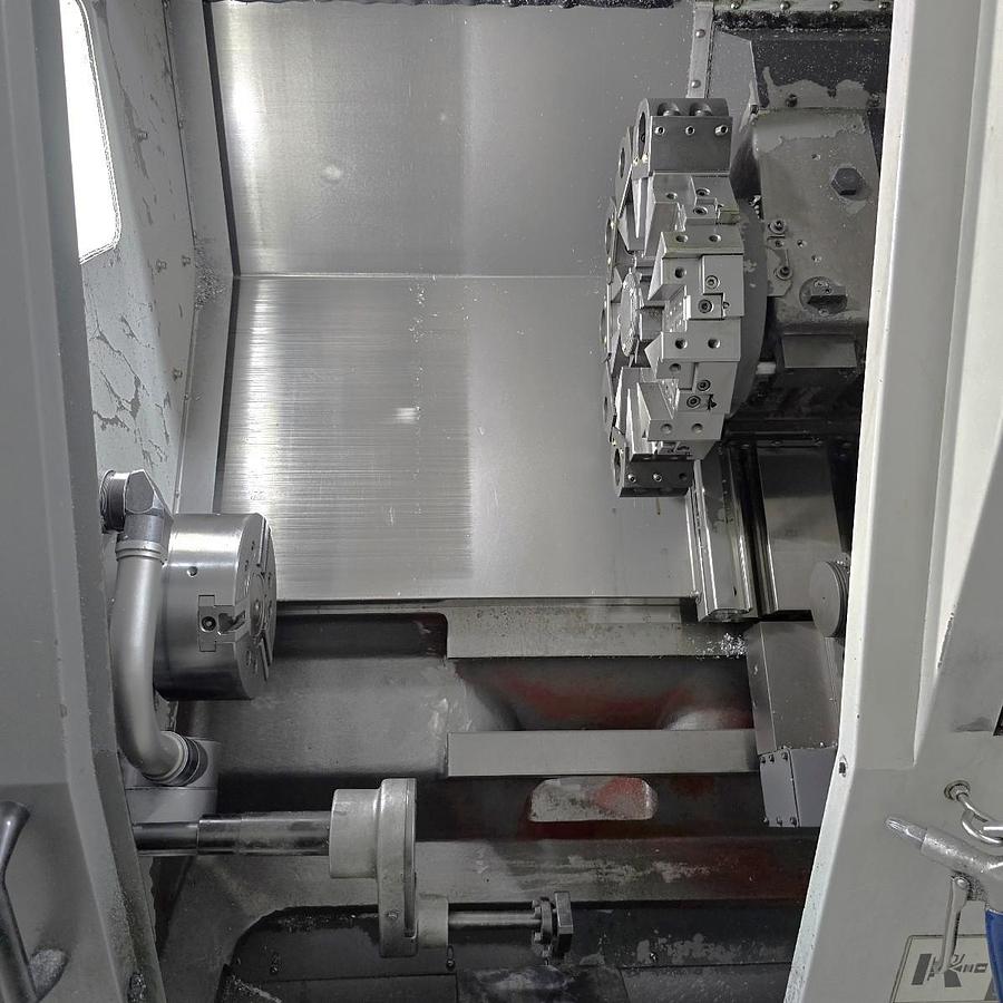 Used 2013 Samsung SL-20/500 with Chip Conveyor, Parts Catcher, Tool Presetter, Tailstock, Fanuc 0i-TD Control