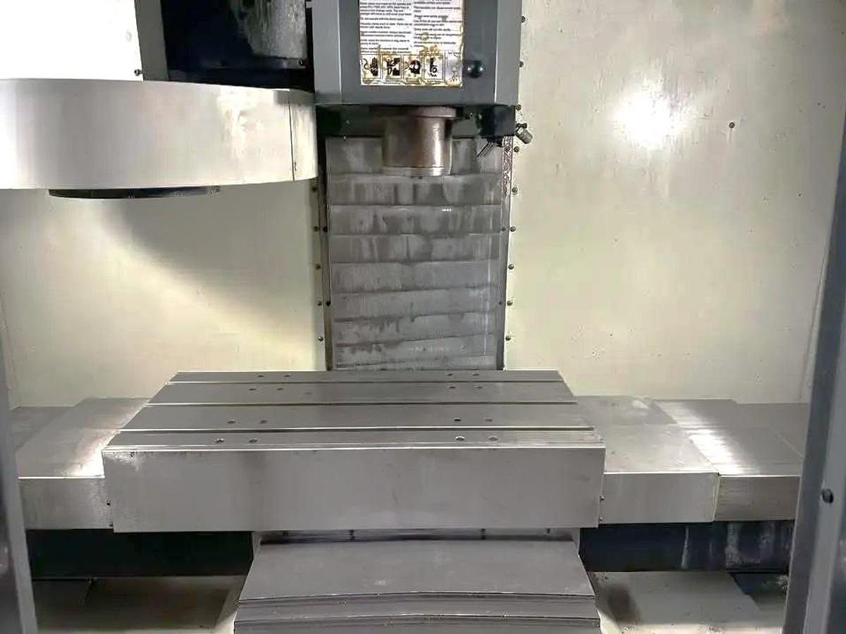 Used 2013 Haas VF-2 with Chip Auger, Rigid Tap, High Speed Machining, Remote Jog Handle, USB Port Interface