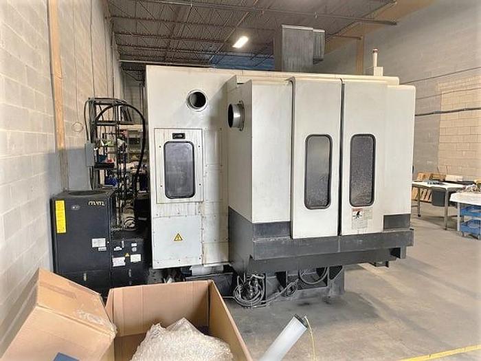 Used 2004 Mazak Variaxis 500-5X with 2 Pallet Changer